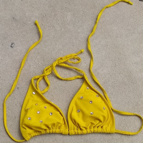 YELLOW TRIANGLE BIKINI TOP W RHINESTONES !! - Picture 1 of 3